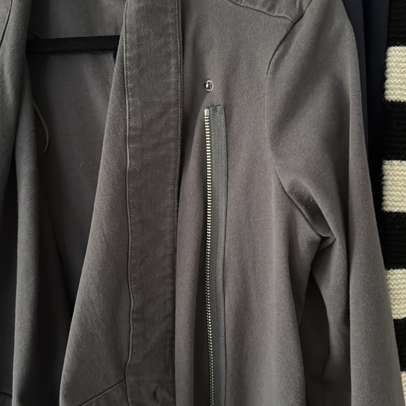 Stylish Gray Waterfall Cardigan - Picture 3 of 3